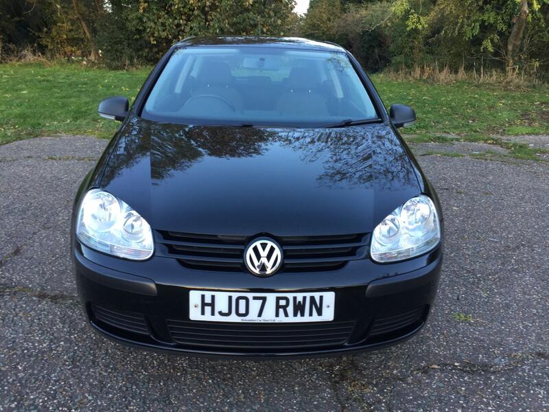 View VOLKSWAGEN GOLF 1.4 S 3 DOOR