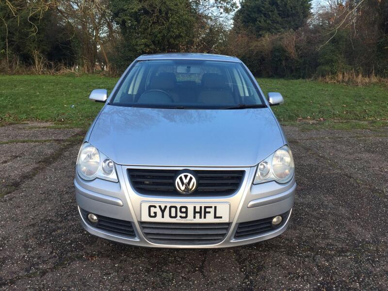 View VOLKSWAGEN POLO 1.4 MATCH 80BHP 5 DOOR