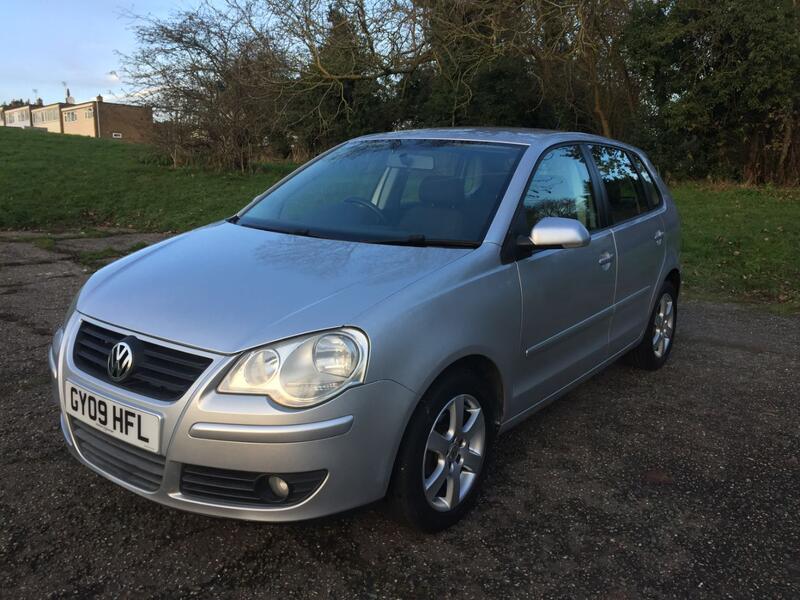 View VOLKSWAGEN POLO 1.4 MATCH 80BHP 5 DOOR