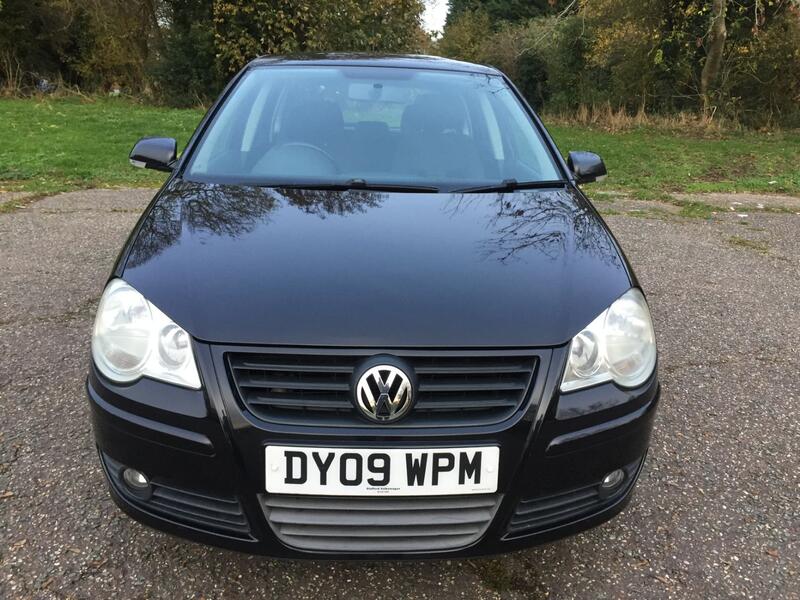 View VOLKSWAGEN POLO 1.4 MATCH 80BHP 5 DOOR