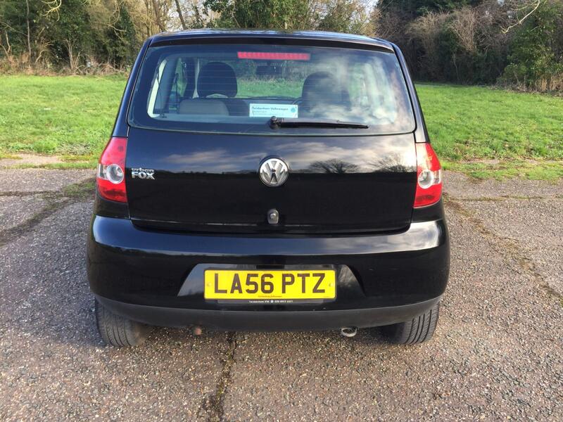VOLKSWAGEN FOX