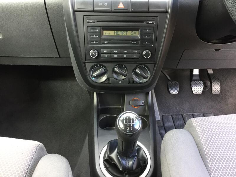 VOLKSWAGEN FOX