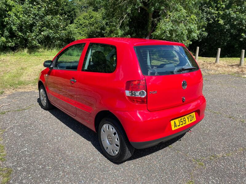 VOLKSWAGEN FOX