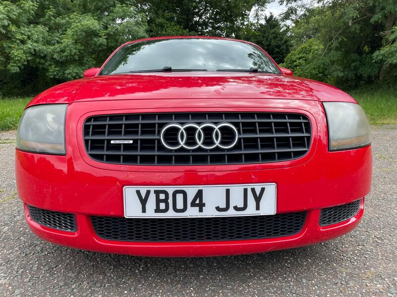 AUDI TT
