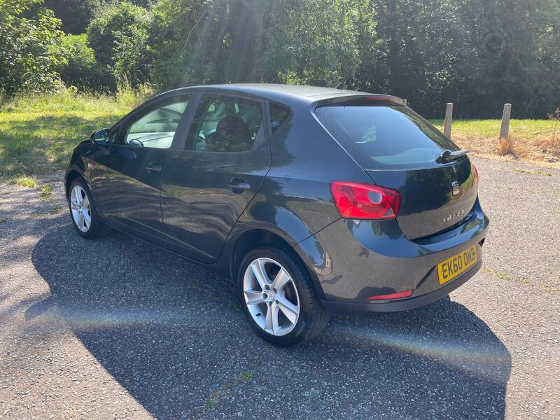 SEAT IBIZA