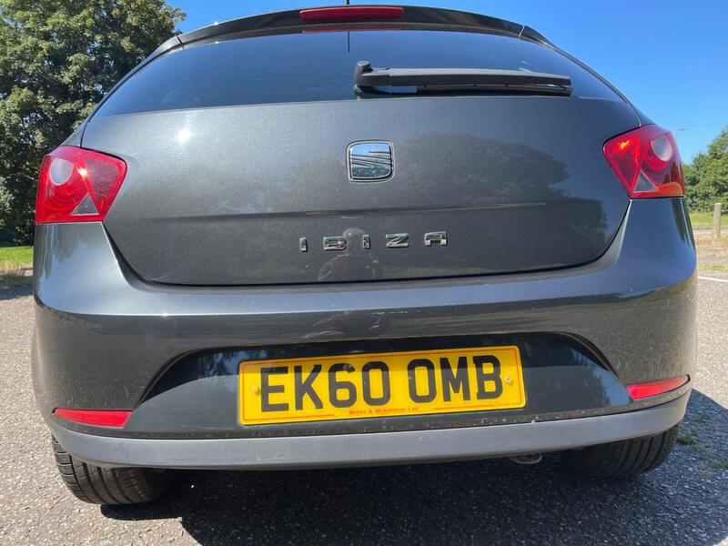 SEAT IBIZA