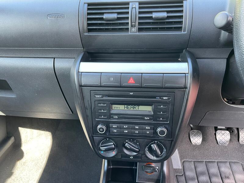 VOLKSWAGEN FOX