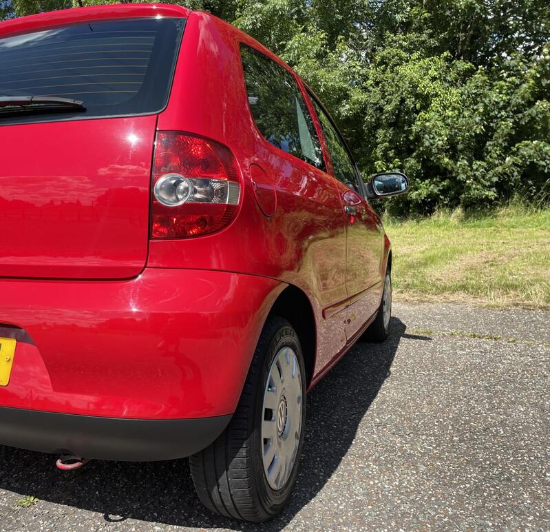 VOLKSWAGEN FOX