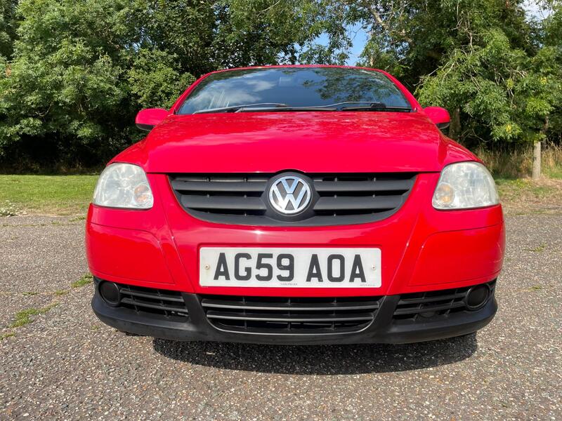 VOLKSWAGEN FOX
