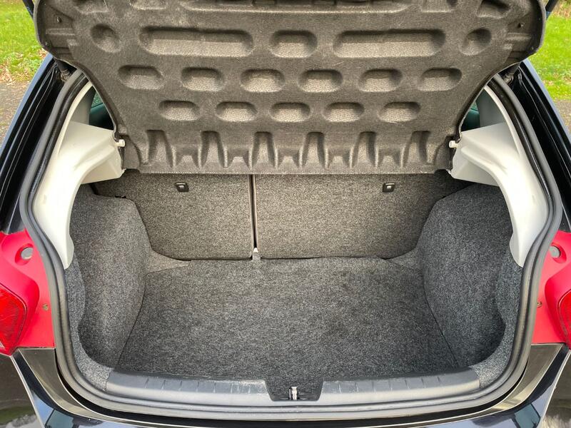 SEAT IBIZA