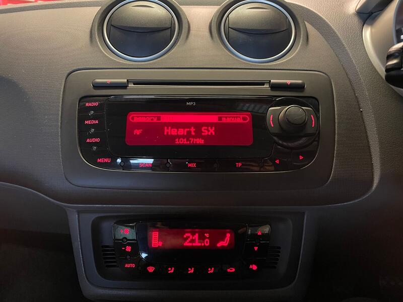 SEAT IBIZA