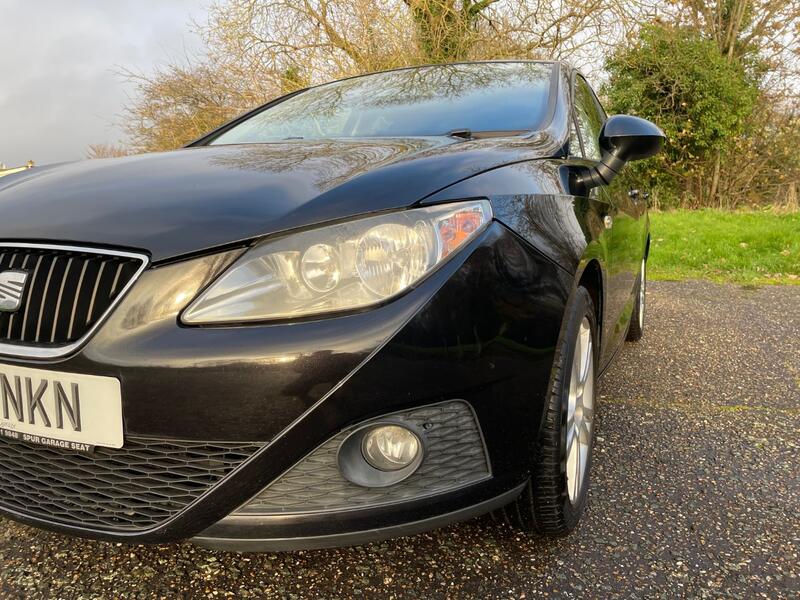 SEAT IBIZA