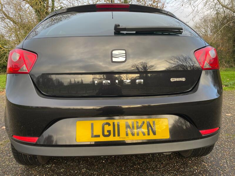 SEAT IBIZA