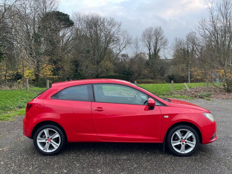 SEAT IBIZA