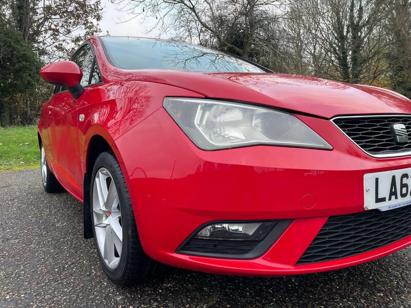 SEAT IBIZA