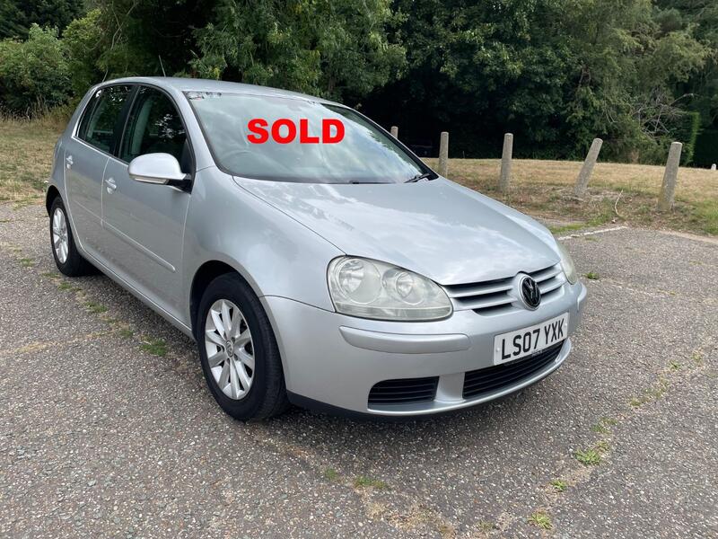 VOLKSWAGEN GOLF 1.6 FSI Match 5 Door
