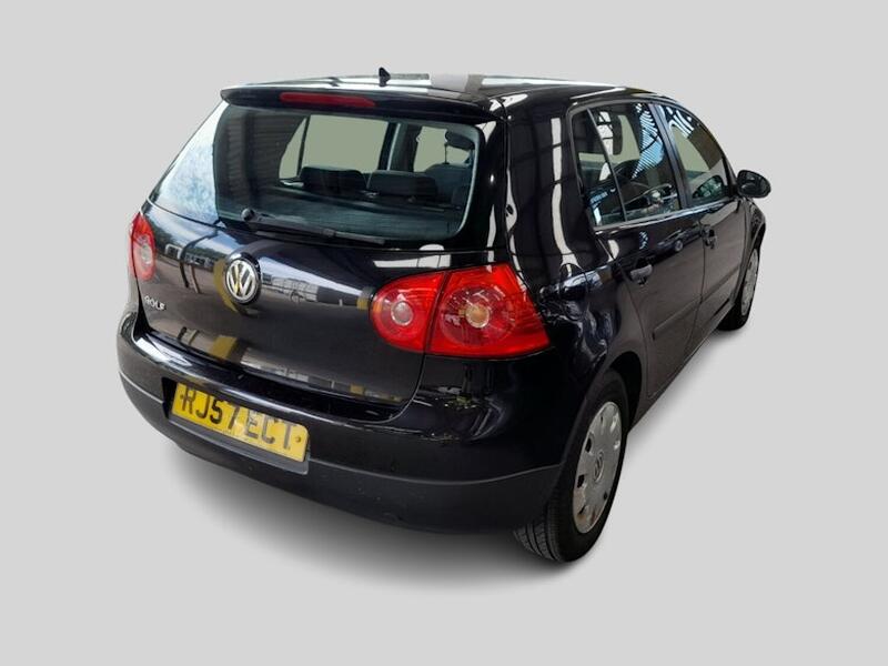 View VOLKSWAGEN GOLF 1.4 S 5 DOOR