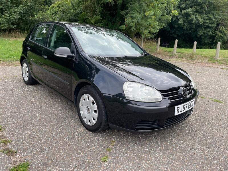 VOLKSWAGEN GOLF 1.4 S 5 DOOR