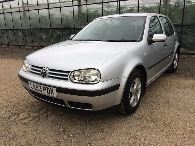 View VOLKSWAGEN GOLF 1.6 FINAL EDITION 5 DOOR