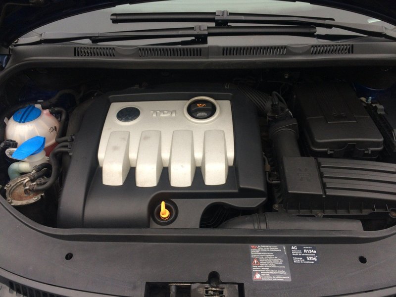 VOLKSWAGEN GOLF PLUS