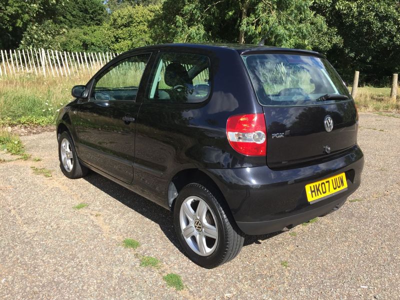 VOLKSWAGEN FOX