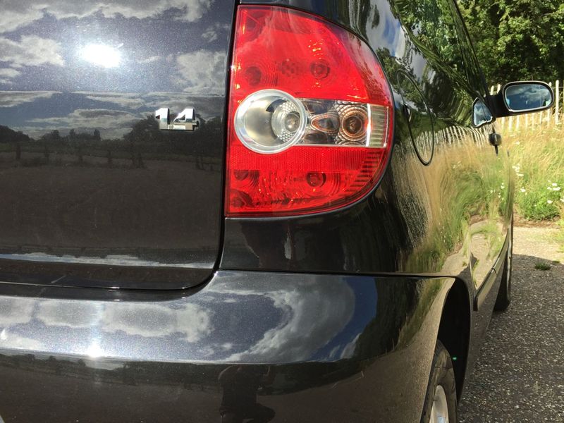 VOLKSWAGEN FOX