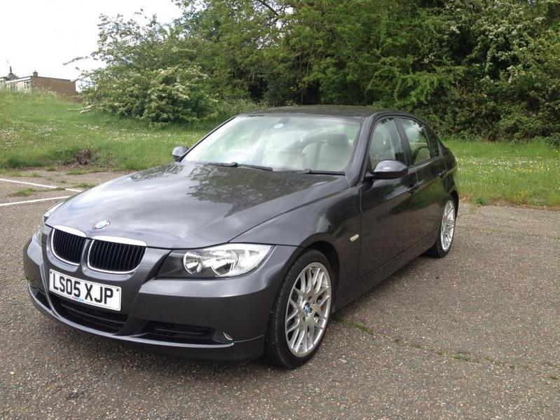 View BMW 3 SERIES 320I SE