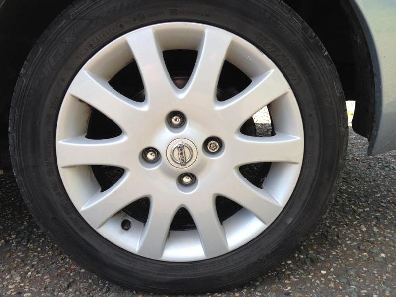 NISSAN ALMERA