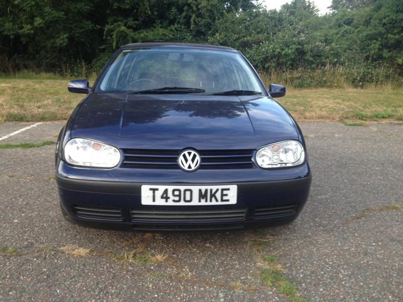 View VOLKSWAGEN GOLF 1.6 SE  5 DOOR