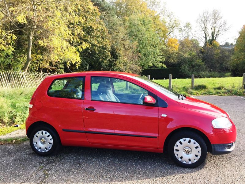 VOLKSWAGEN FOX