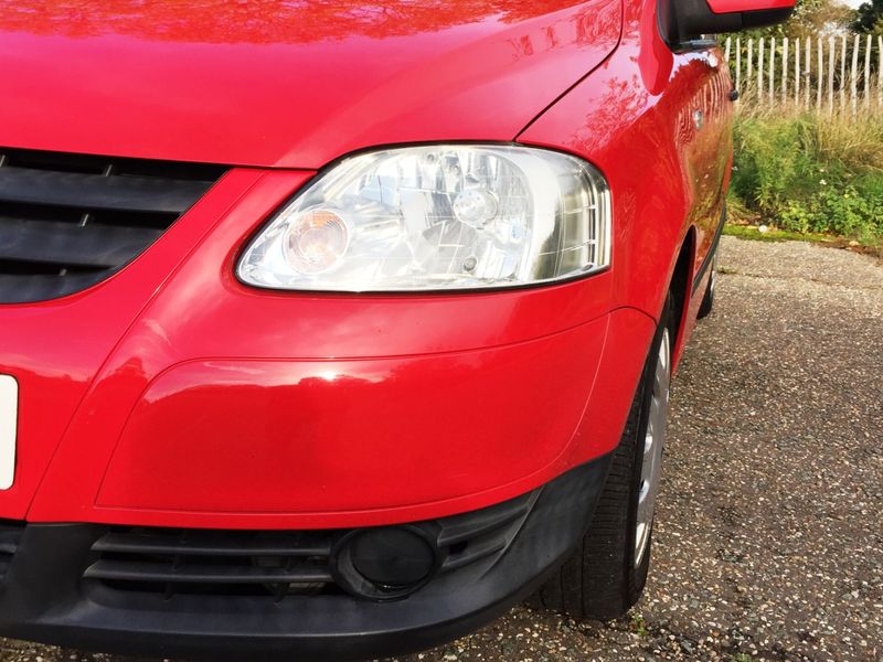 VOLKSWAGEN FOX