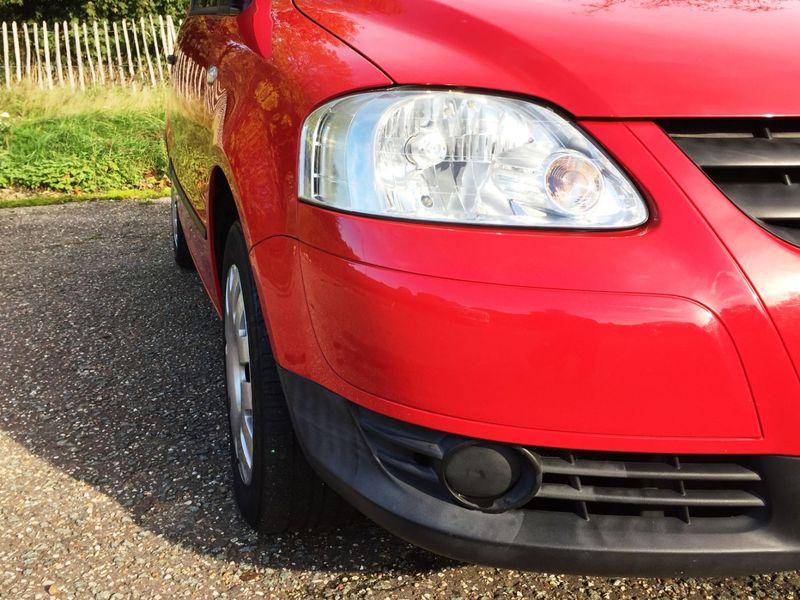 VOLKSWAGEN FOX
