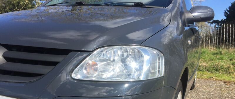 VOLKSWAGEN FOX