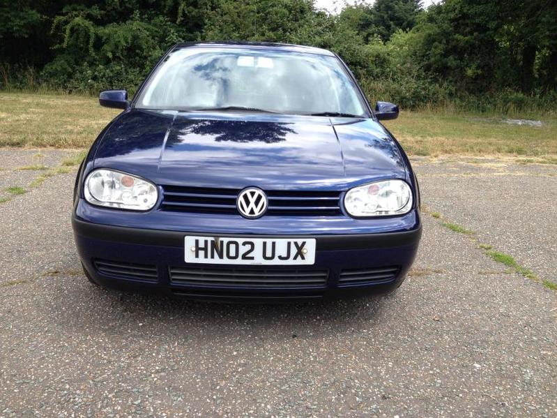 View VOLKSWAGEN GOLF 1.6 SE  5 DOOR