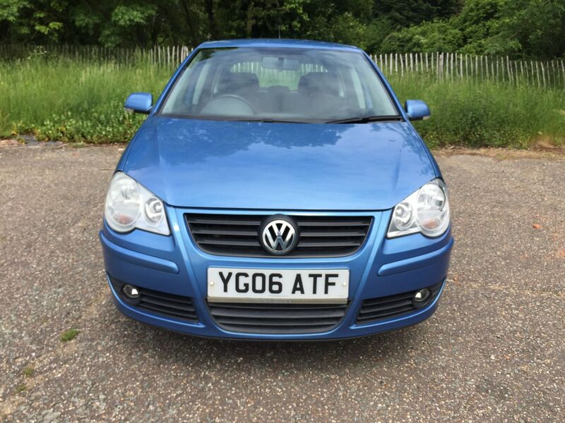 View VOLKSWAGEN POLO 1.4 S 75 BHP  5 DOOR