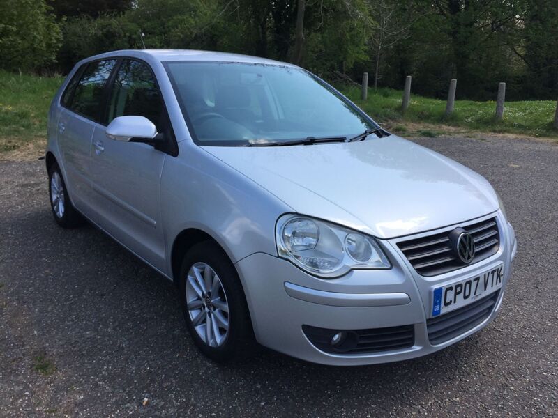 View VOLKSWAGEN POLO 1.4 S 80 BHP 5 DOOR