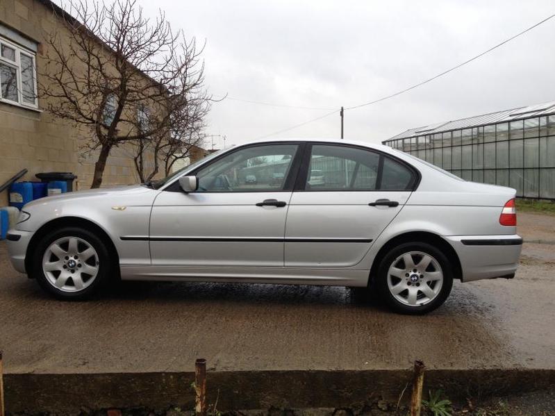 BMW 3 SERIES