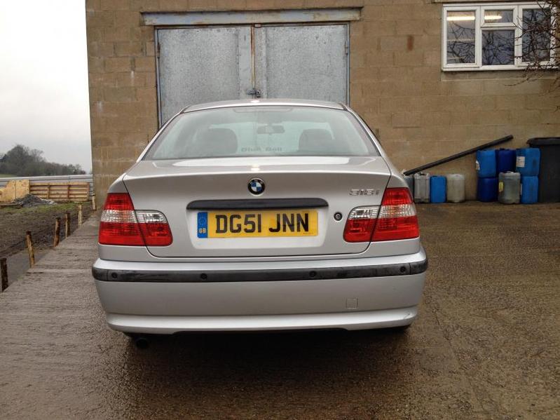 BMW 3 SERIES