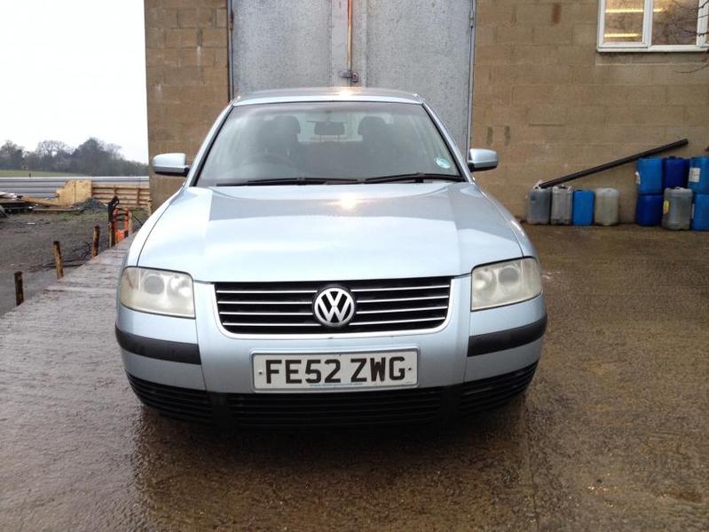 View VOLKSWAGEN PASSAT 1.9 TDI SE PD 4 DOOR - NEW MOT