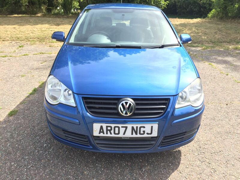 View VOLKSWAGEN POLO 1.4 SE 80 BHP 5 DOOR