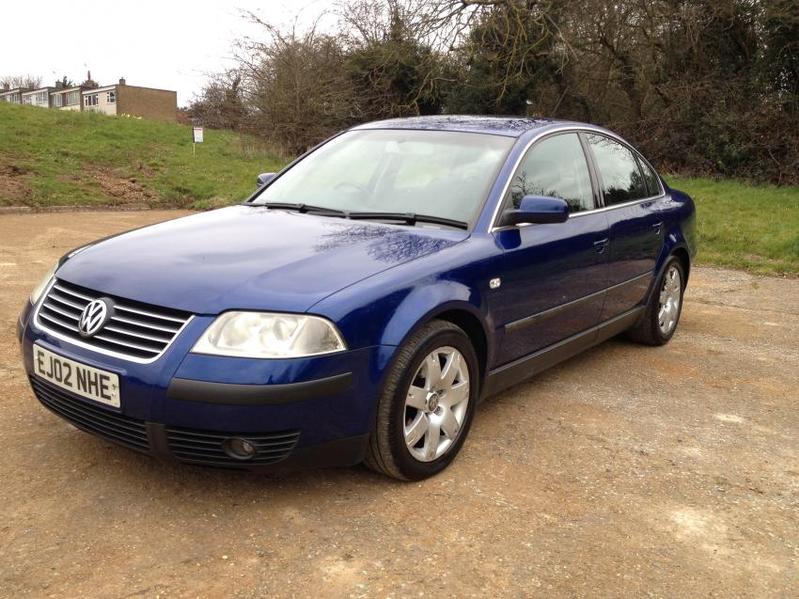 View VOLKSWAGEN PASSAT SPORT TDI