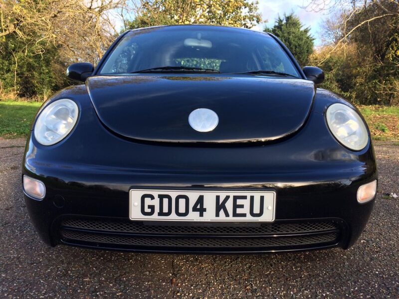 VOLKSWAGEN BEETLE