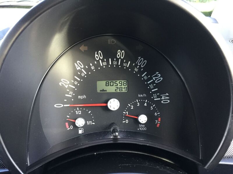 VOLKSWAGEN BEETLE