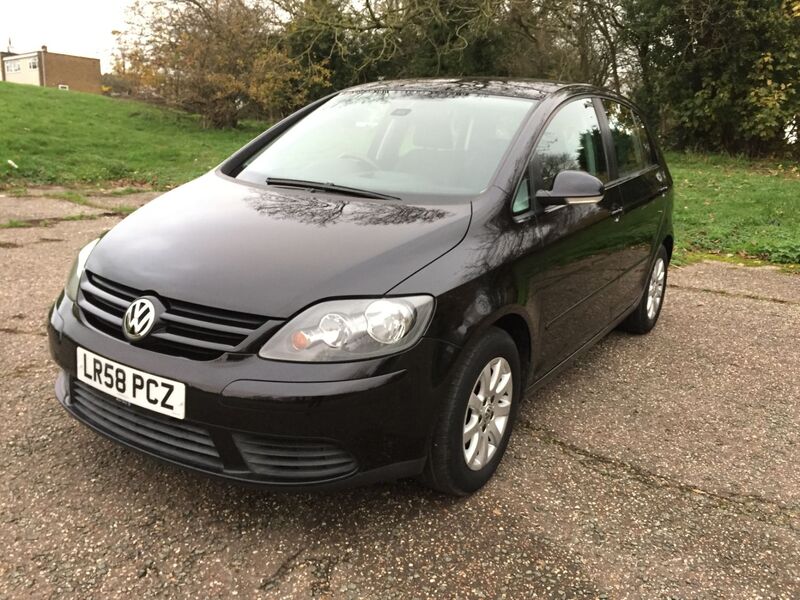 View VOLKSWAGEN GOLF PLUS 1.4 LUNA  80BHP 5 DOOR