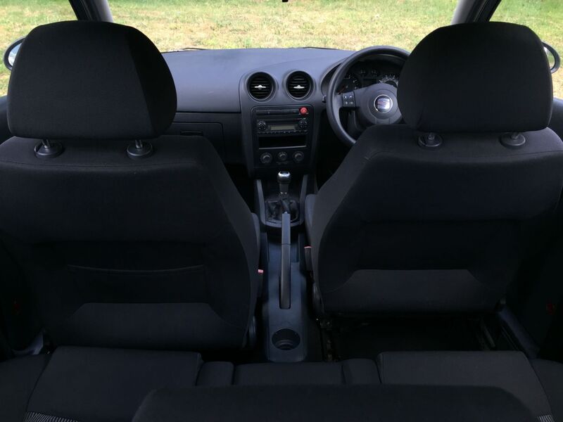 SEAT IBIZA