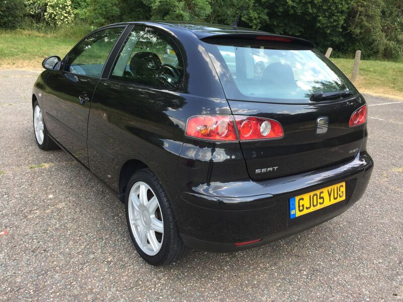 SEAT IBIZA