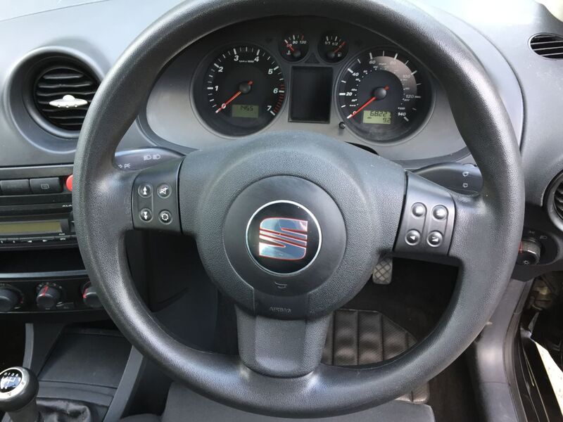 SEAT IBIZA