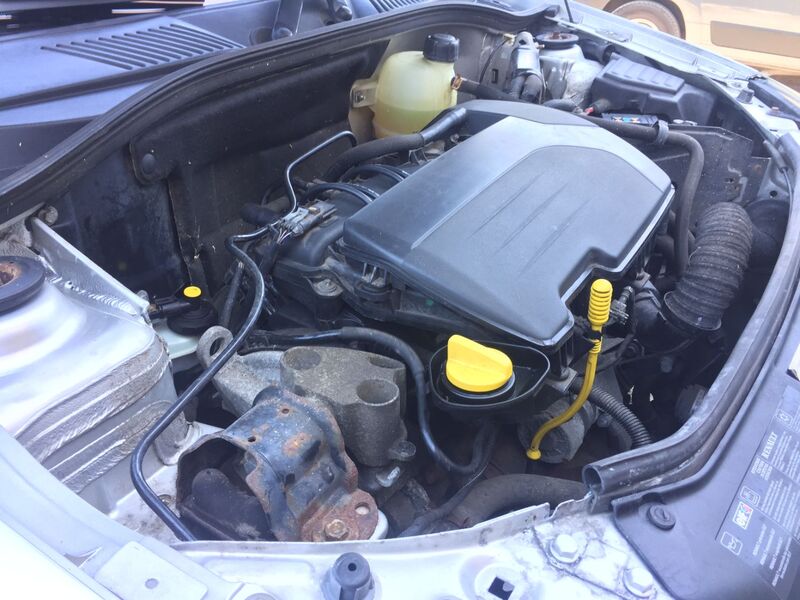 RENAULT CLIO