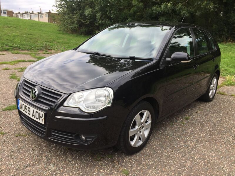 View VOLKSWAGEN POLO 1.4 MATCH 80BHP 5 DOOR