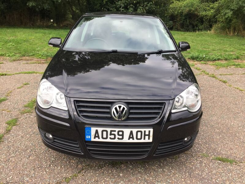 View VOLKSWAGEN POLO 1.4 MATCH 80BHP 5 DOOR